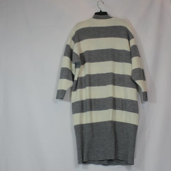 VTG Lucia Grey White Stripes  Cardigan button down  Wool Blended Size Large (12) - Picture 4 of 11